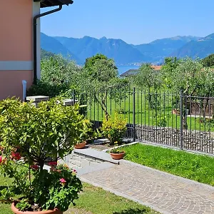  Appartement With Garden And Parking